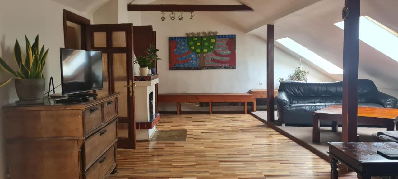 Regina House- Sv. Mikalojaus 13 Apartment Вилнюс Екстериор снимка